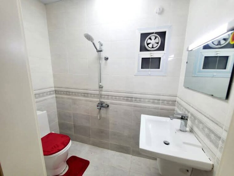 Bathroom, konshila-kurla-lig-vikrant-chs 1.5 Bedroom 408 Sq.Ft. Apartment In Kurla West Mumbai 9743020