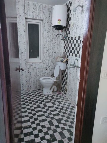 Bathroom in 3.5 BHK Apartment at Ansal Royal Heritage, Sector 70 – for Sale