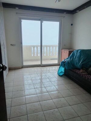 Room in 3.5 BHK Apartment at Ansal Royal Heritage, Sector 70 – for Sale