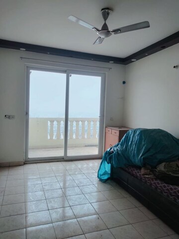 Bedroom in 3.5 BHK Apartment at Ansal Royal Heritage, Sector 70 – for Sale