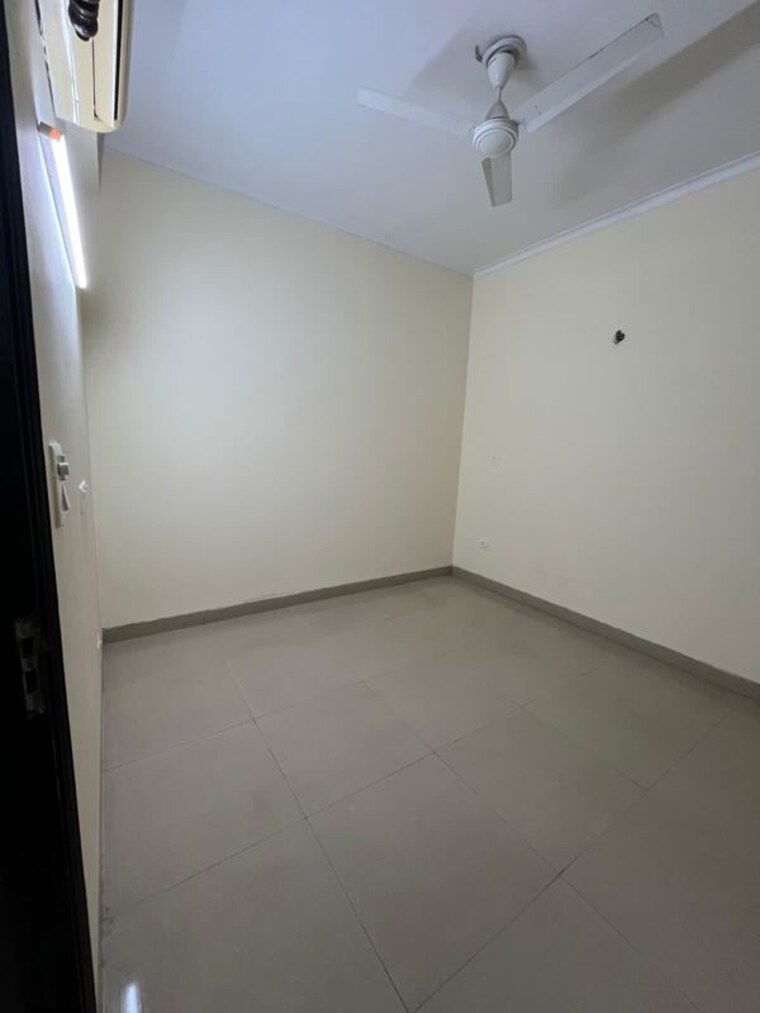 Room, ansal-api-esencia 3 Bedroom 1650 Sq.Ft. Builder Floor In Sector 67 Gurgaon 9763431