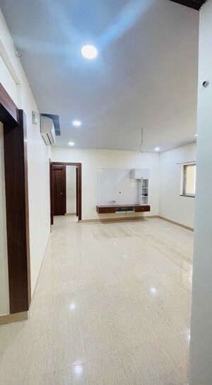 Room in 2 BHK Apartment at Lodha Meridian, Kukatpally – for Sale