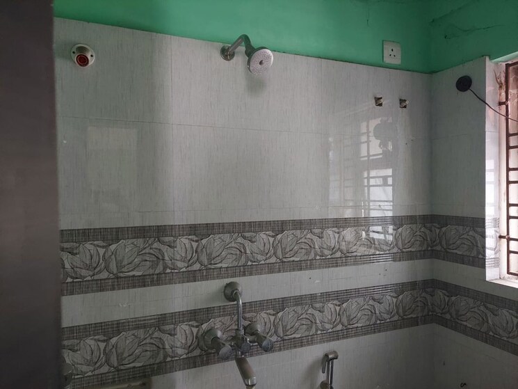 Bathroom, jamuna-square 3 Bedroom 1035 Sq.Ft. Apartment In Birati Kolkata 9754475