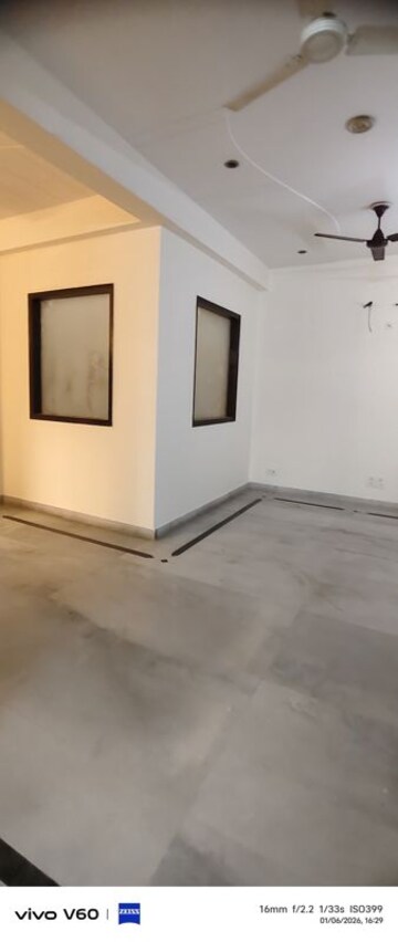 Room in 3 BHK Independent House at RWA Apartments Sector 51, Sector 51 – for Rent