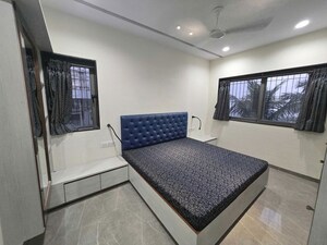 Bedroom in 2 BHK Apartment at Platinum Life, Andheri West – for Rent