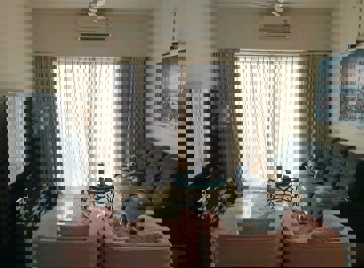 3.5 BHK 1850 Sq.Ft. Apartment in LnT Crescent Bay T5