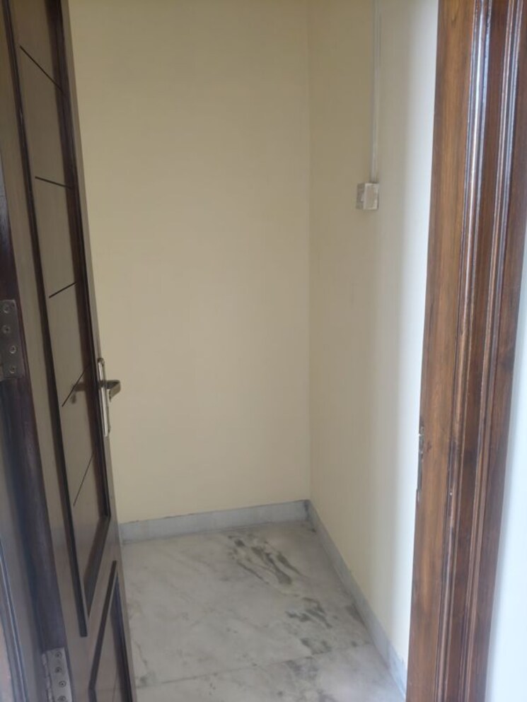 undefined, sector 17 2 Bedroom 850 Sq.Ft. Independent House In Sector 17 Panchkula 9763548