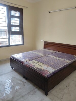 2 BHK Independent House For Rent in Sector 17