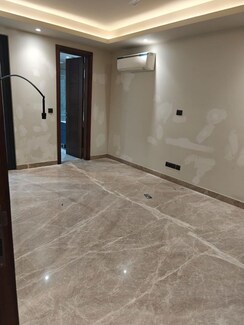 4 BHK + Servant Room Builder Floor For Rent in Sheikh Sarai
