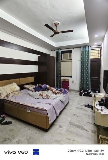Bedroom in 6 BHK Independent House at RWA Apartments Sector 50, Sector 50 – for Rent