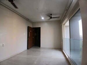 Room in 2 BHK Apartment at Azad Apartment, Andheri West – for Rent