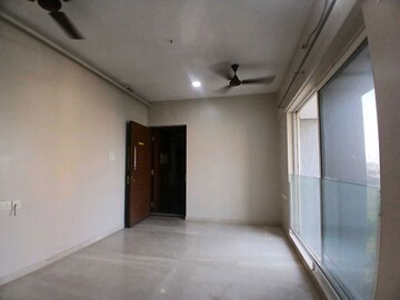 Room in 2 BHK Apartment at Azad Apartment, Andheri West – for Rent