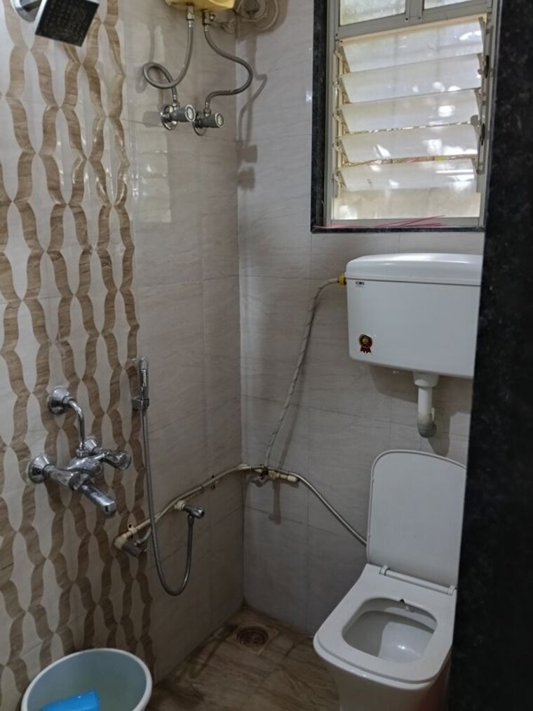 Bathroom, wakad 1 Bedroom 625 Sq.Ft. Apartment In Wakad Pune 9763835