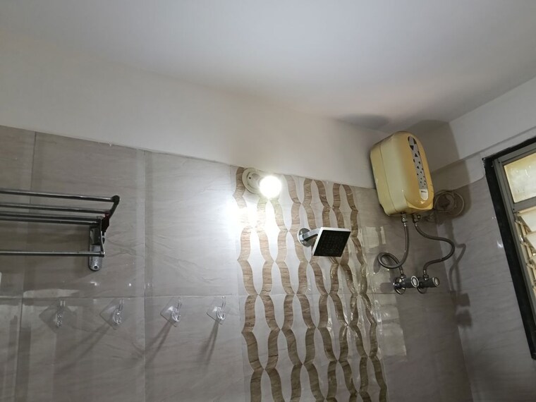 Bathroom, wakad 1 Bedroom 625 Sq.Ft. Apartment In Wakad Pune 9763835