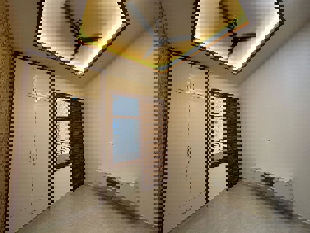 3 BHK Builder Floor For Sale in RPS Palm Drive