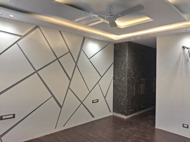 Room, sector 46 4 Bedroom 2480 Sq.Ft. Builder Floor In Sector 46 Gurgaon 9763897