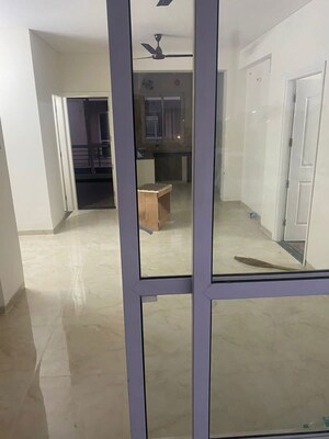 Building Lobby in 3 BHK Apartment at BPTP Parkland Pride, Sector 77 – for Rent