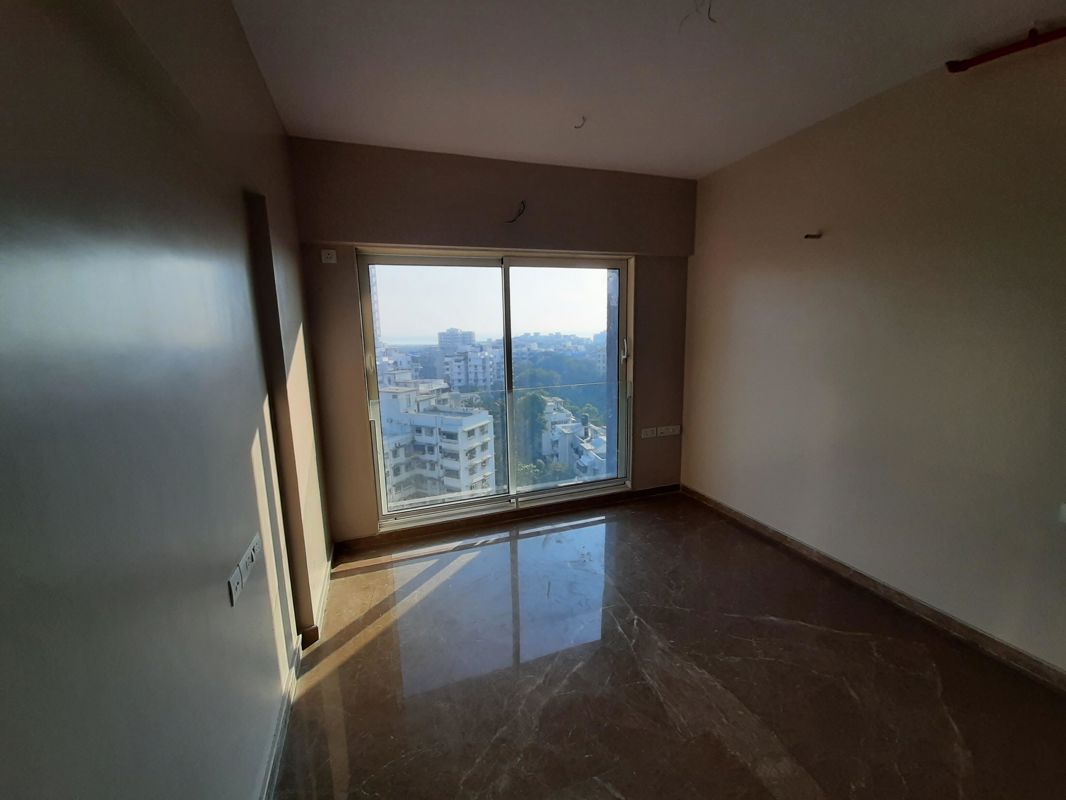 2 BHK + Study Room Apartment For Rent in DLH Metroview