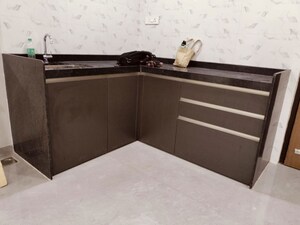 Room in 1 RK Apartment at Roha Vatika, Kurla East – for Rent