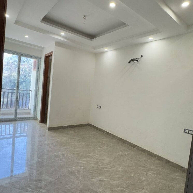 Room, chattarpur 3 Bedroom 1300 Sq.Ft. Apartment In Chattarpur Delhi 9764029