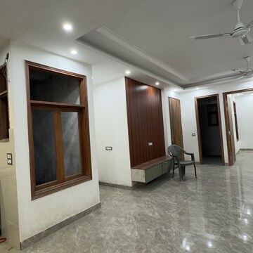 Room in 3 BHK Apartment at Chattarpur – for Sale