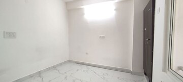 Room in 1 BHK Builder Floor at Saket – for Rent