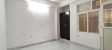 Room in 1 BHK Builder Floor at Saket – for Rent