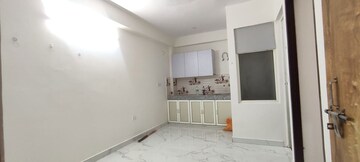 Room in 1 BHK Builder Floor at Saket – for Rent