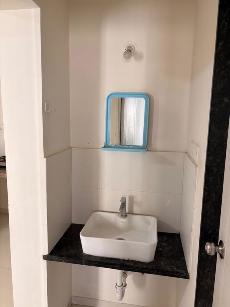 Bathroom, rohan-prathama 1 Bedroom 499 Sq.Ft. Apartment In Hinjewadi Pune 9763876