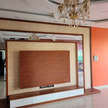 Room in 4 BHK Apartment at Prestige Falcon City, Konanakunte – for Rent