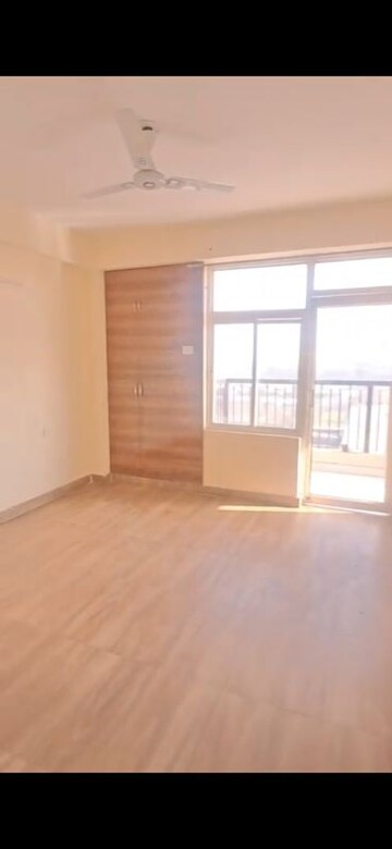 Room in 2 BHK Apartment at Milan Earth, Raj Nagar Extension – for Sale