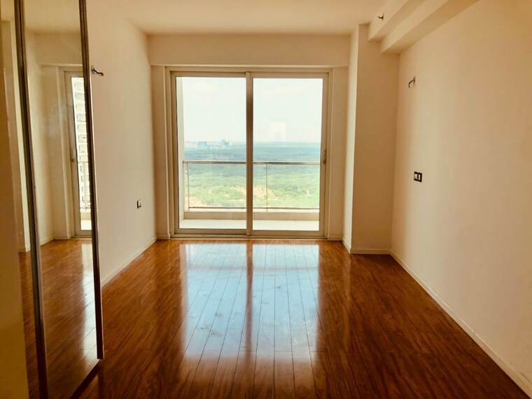 Room, dlf-the-crest 4 Bedroom 3529 Sq.Ft. Apartment In Sector 54 Gurgaon 9764238