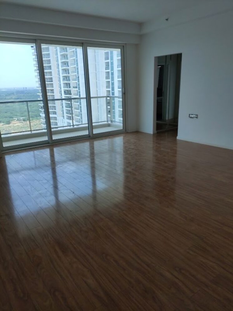 Room, dlf-the-crest 4 Bedroom 3528 Sq.Ft. Apartment In Sector 54 Gurgaon 9764246