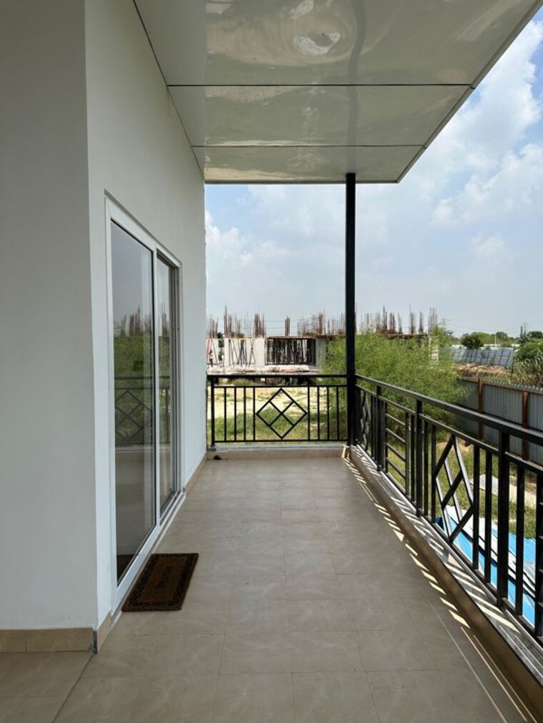 Balcony, sector 104 4 Bedroom 1700 Sq.Ft. Apartment In Sector 104 Faridabad 9764256