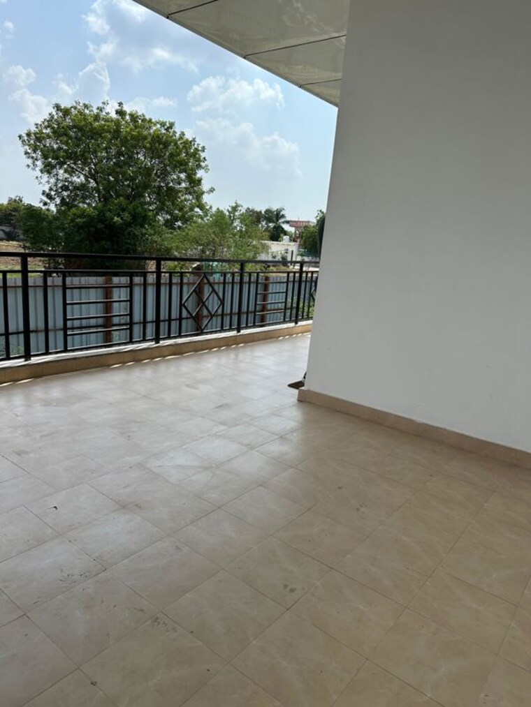 Balcony, sector 104 4 Bedroom 1700 Sq.Ft. Apartment In Sector 104 Faridabad 9764256