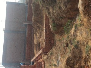 Plot For Sale in Nacholi