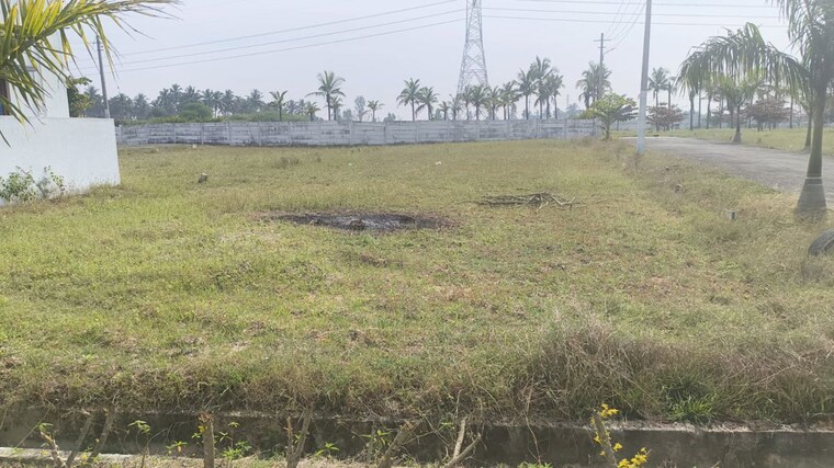 undefined, hoskote  2015 Sq.Ft. Plot In Hoskote Bangalore 9764300
