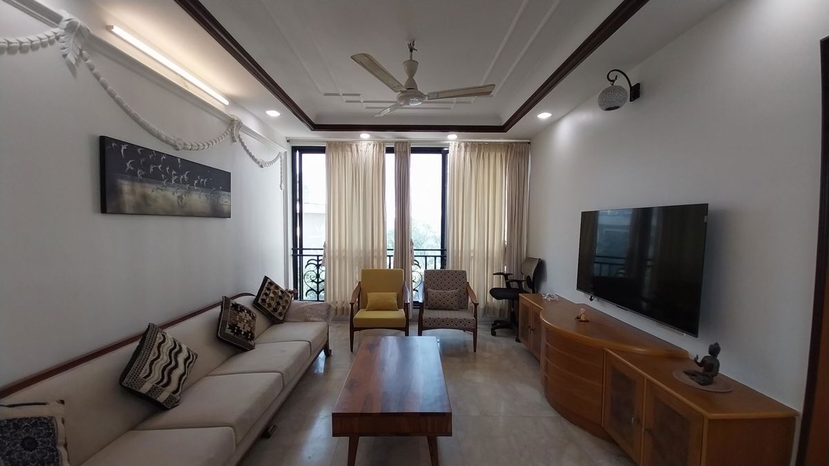 3 BHK + Servant Room 1070 Sq.Ft. Apartment in Juhu Azad Nagar CHS