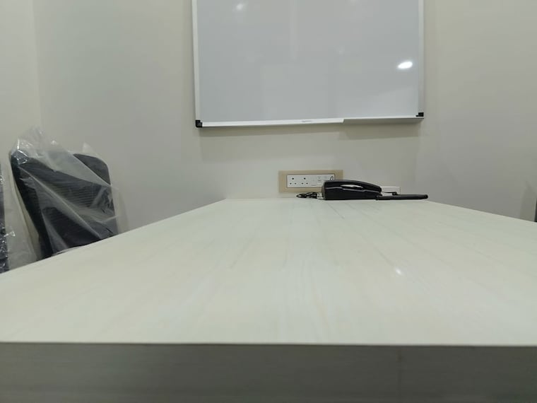 Room, mani-casadona Commercial Office Space 1021 Sq.Ft. In New Town Kolkata 9764307