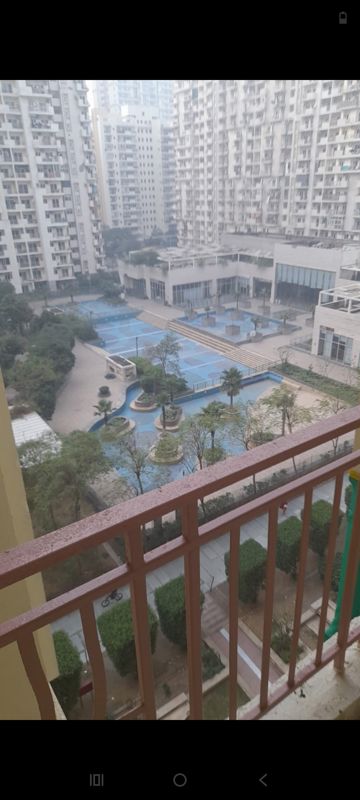 3 BHK + Pooja Room 1550 Sq.Ft. Apartment in Mahagun Moderne