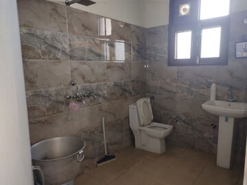 Master Bedroom in 4 BHK Villa at MS Enclave Zirakpur, Dhakoli – for Sale