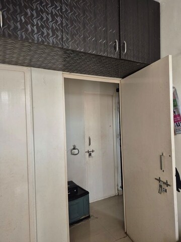 Bathroom in 2 BHK Apartment at Suncity Avenue 102, Sector 102 – for Rent