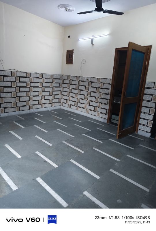 2 BHK Independent House For Rent in RWA Apartments Sector 41