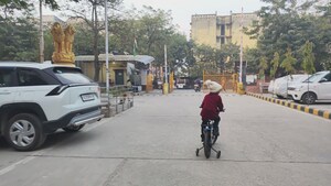 2 BHK Apartment – Exterior View View at Lok Nayak Puram - for Sale