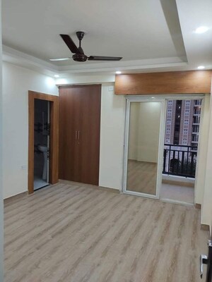 Bedroom in 2 BHK Apartment at Aims Greens Avenue, Sector 4 Greater Noida – for Rent