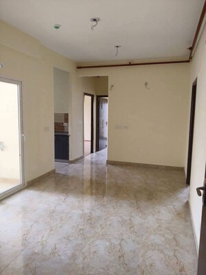 Room in 2 BHK Apartment at BSB Vaibhav Heritage Height, Sector 16 Greater Noida – for Rent