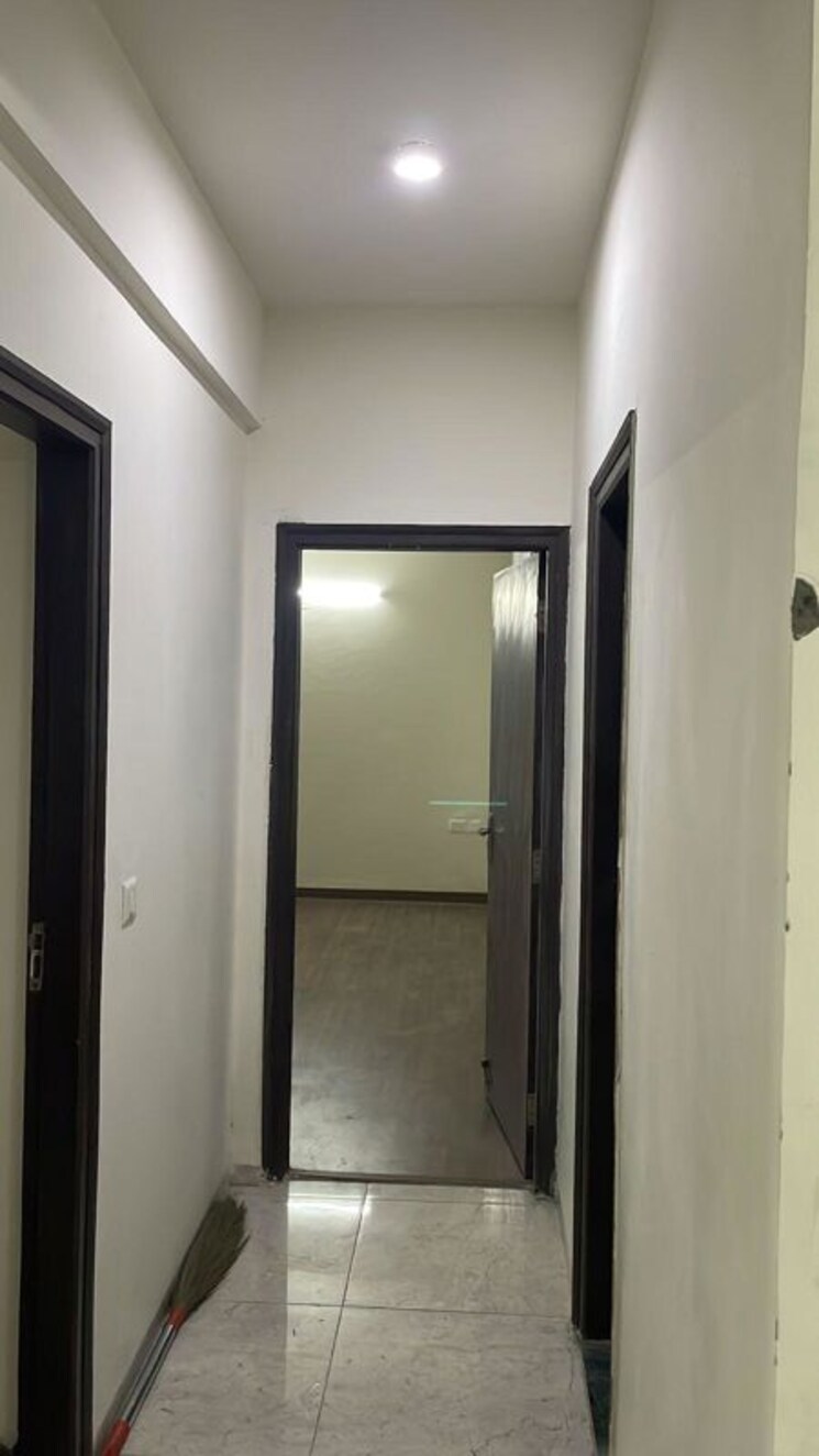 undefined, bptp-discovery-park 2 Bedroom 1200 Sq.Ft. Apartment In Sector 80 Faridabad 9764488