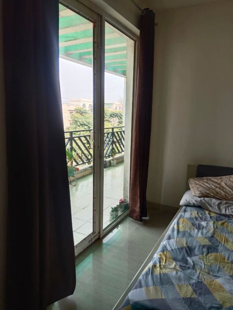 Bedroom, bptp-park-grandeura 3 Bedroom 1800 Sq.Ft. Apartment In Sector 82 Faridabad 9764544