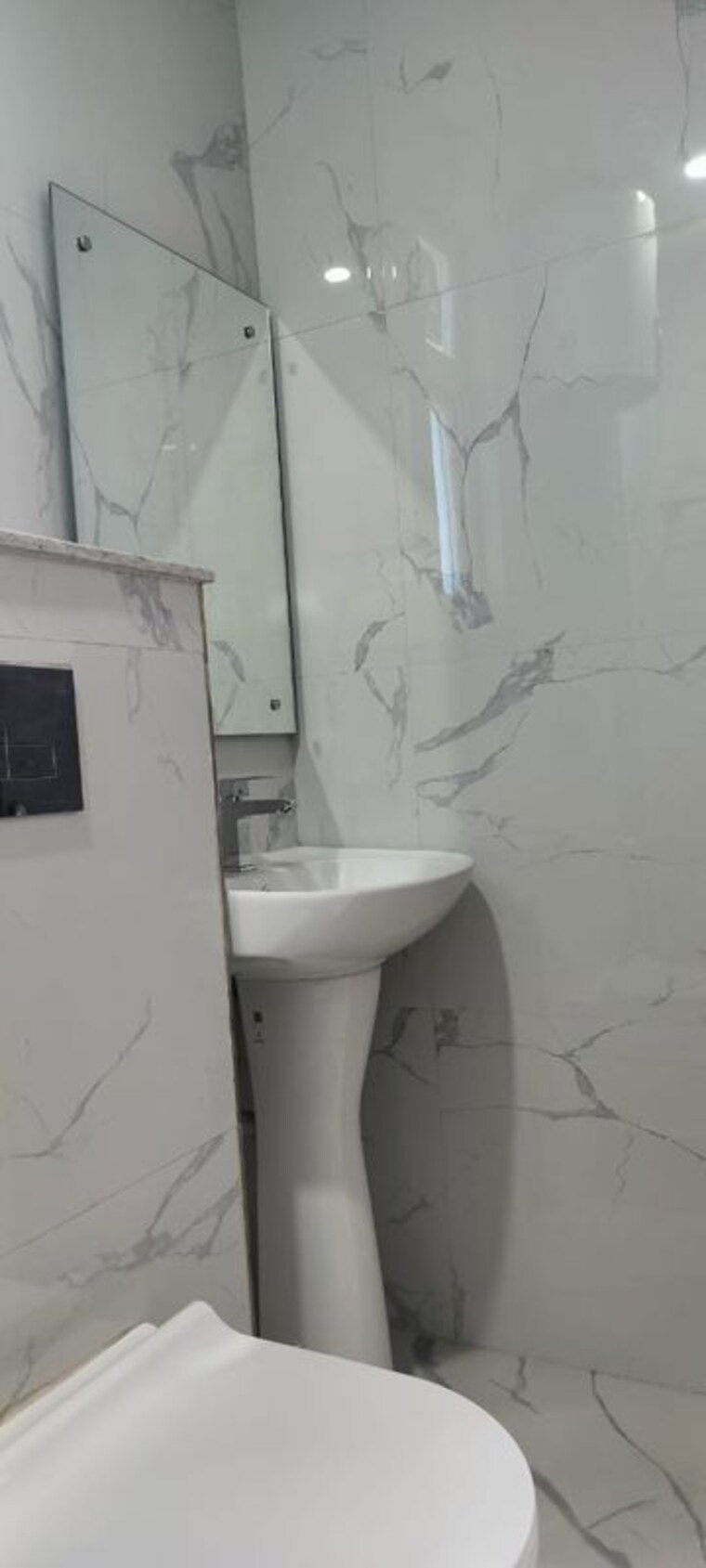 Bathroom, unitech-nirvana-country-plots 2 Bedroom 1150 Sq.Ft. Builder Floor In Sector 50 Gurgaon 9764610