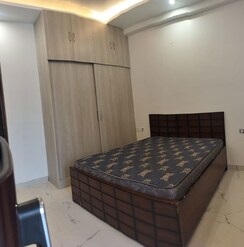 2 BHK + Servant Room Builder Floor For Rent in Unitech Nirvana Country Plots